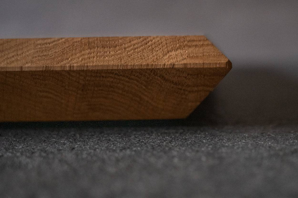 Ansicht Kante von vorne Eiche Hirnholz Schneideblock
