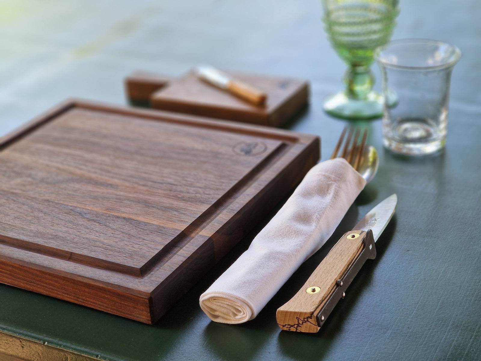 Steakmesser Lierenaar mit Eisbuche-Griff, Pariser Restaurant - Spessartbrett