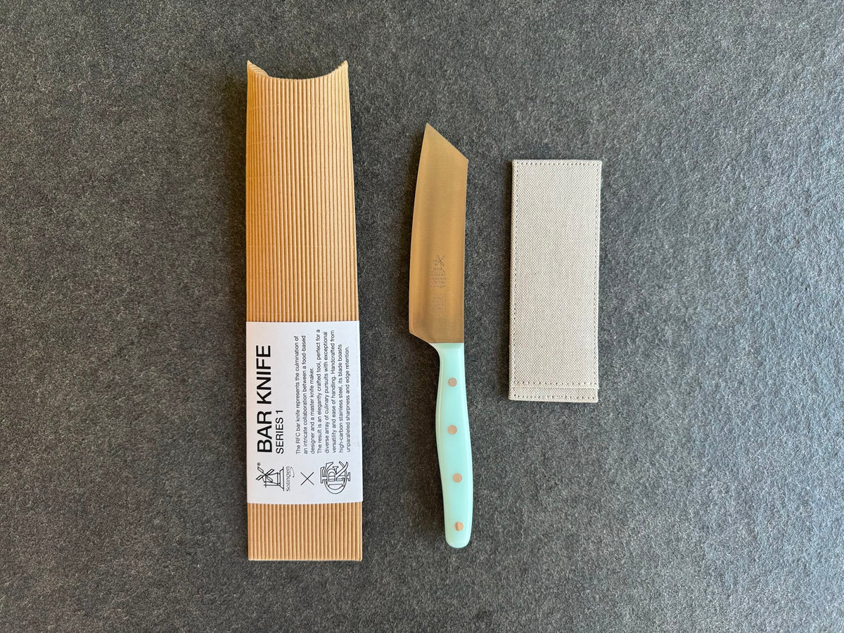 Barmesser Righty mit 13 cm Klinge.
