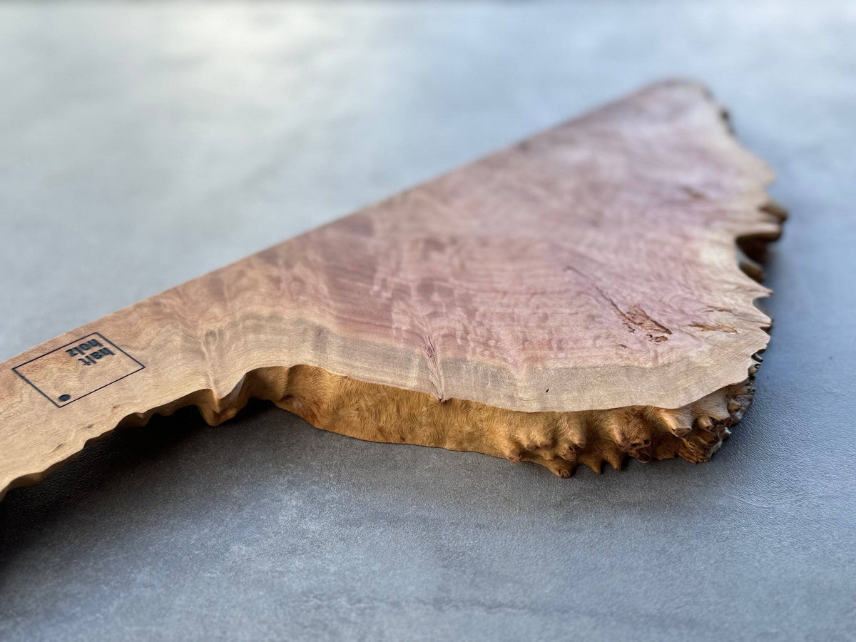 Maserholz mit wolkigen Gebilden, australischer Goldfield, Messerhalter für 4 Messer.