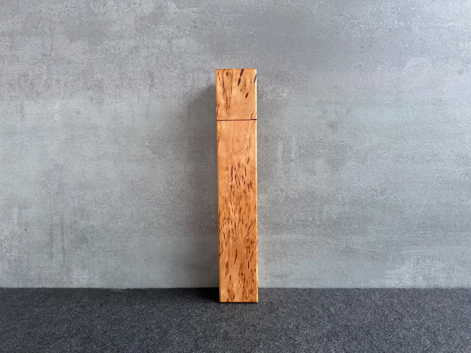 Handgefertigte Salz- & Pfeffermühlen aus edlen Hölzern • 28 cm • Schweizer Präzisions-Schneidwerk für intensiven Geschmack - Spessartbrett